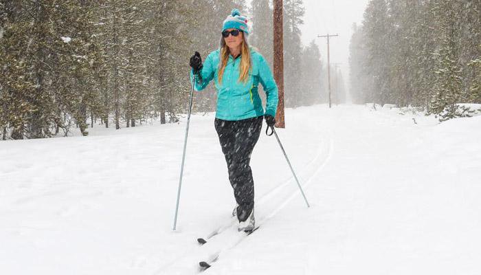 Local Area Guide https://bookbigsky.icnd-cdn.com/images/thingstodo/Nordic-Skiing-Snowshoeing.jpg