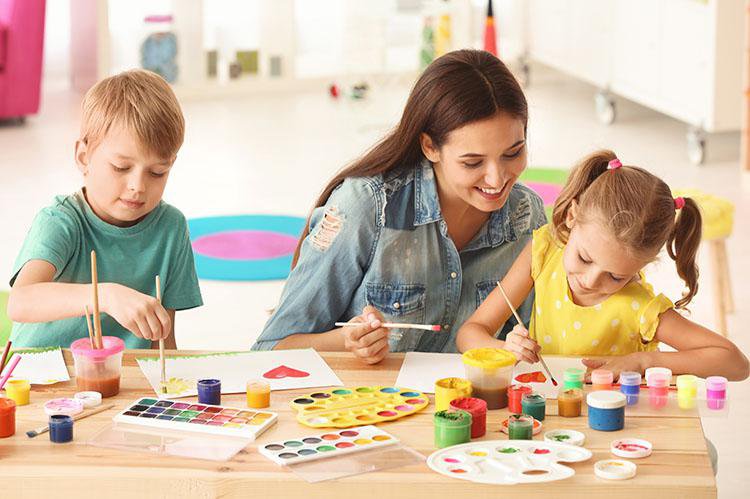 Local Area Guide https://bookbigsky.icnd-cdn.com/images/thingstodo/arts-crafts.jpg