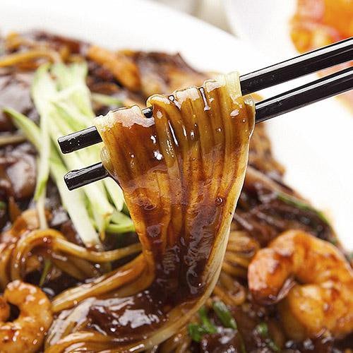 Local Area Guide https://bookbigsky.icnd-cdn.com/images/thingstodo/asian-food3.jpg